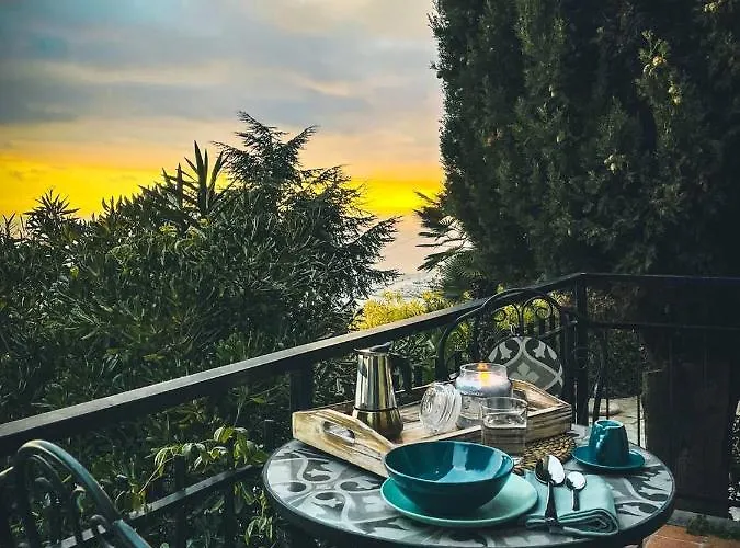 Semesterbostad Ca' Del Borgo Cipressa